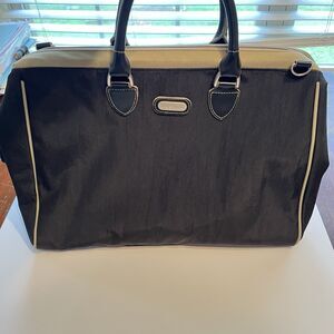 Baggallini Large Black Weekender Travel Carry-on Duffle Bag No Shoulder Strap